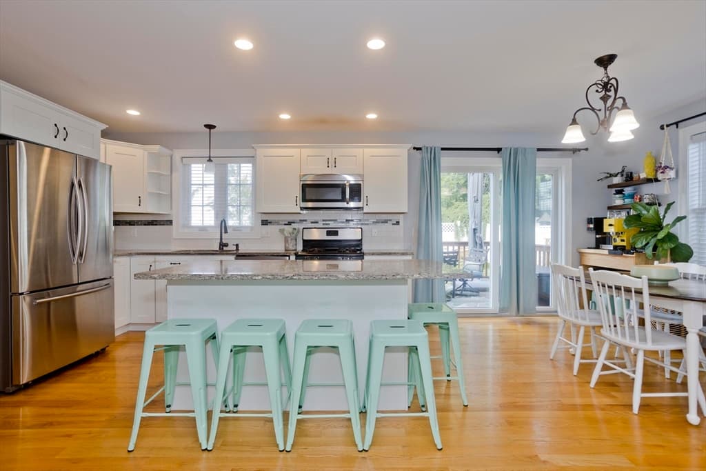 15 Lombard Ave, East Longmeadow MA 01028 photo 14