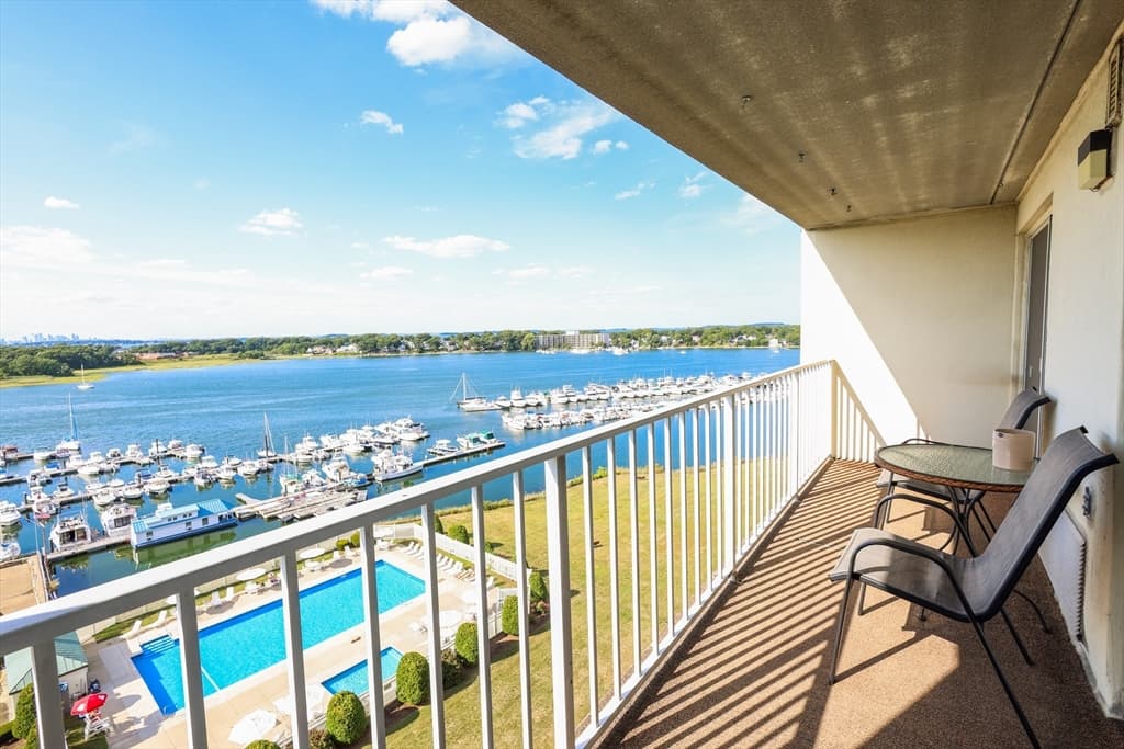200 Cove Way # 1002, Quincy MA 02169