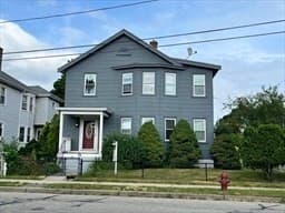 71 Sycamore St, Fairhaven MA 02719
