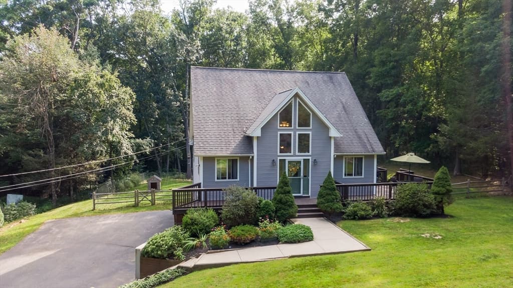 64 Leno Rd, Holland MA 01521 photo 3