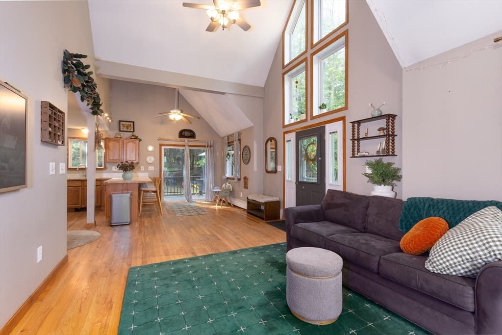 64 Leno Rd, Holland MA 01521 photo 9