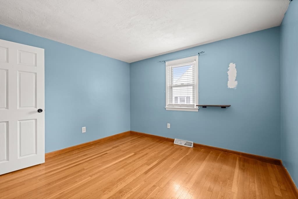 6 Haskell Pl, Peabody MA 01960 photo 13