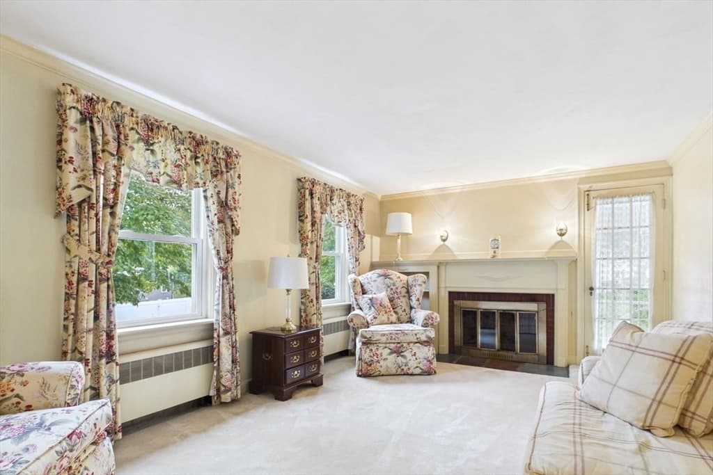30 Manor Road, Waltham MA 02453 photo 10