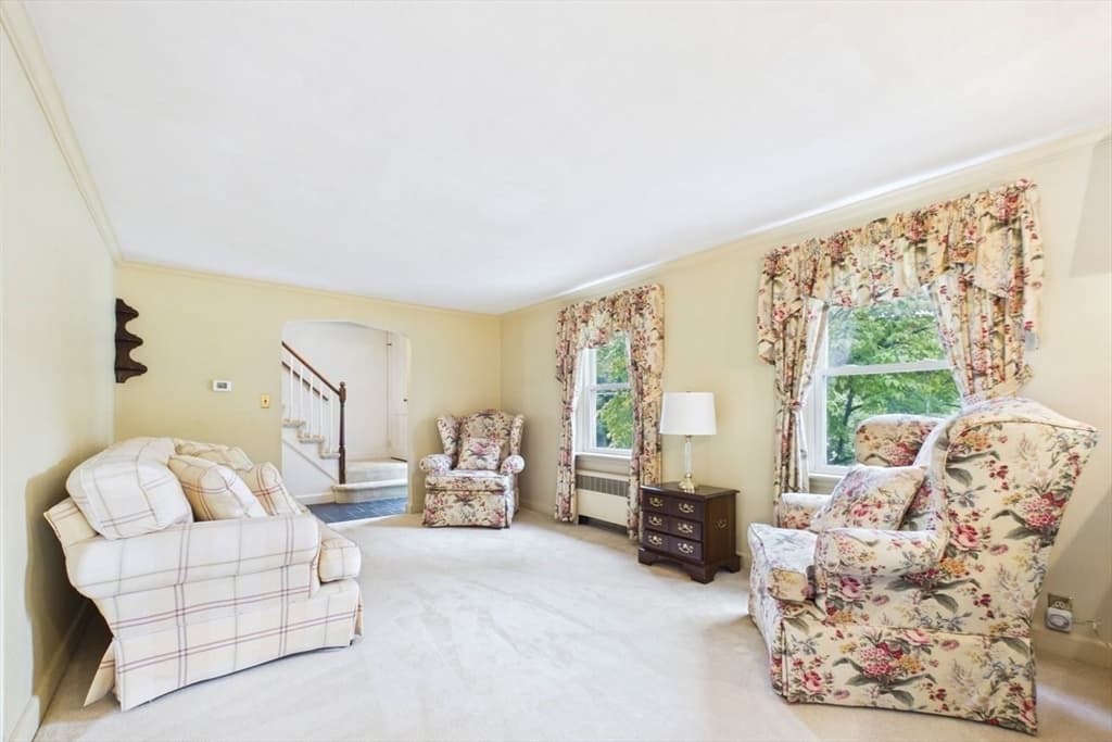 30 Manor Road, Waltham MA 02453 photo 11