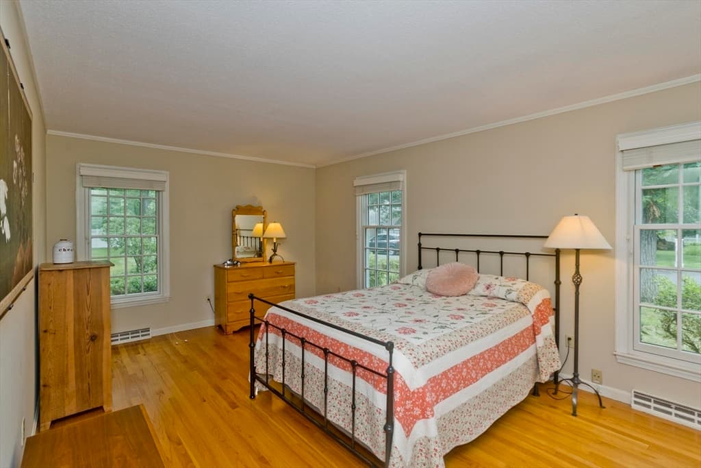 7 Woodland Rd, Westfield MA 01085 photo 25