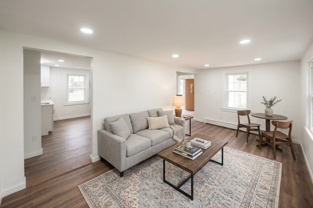 101 Ararat Street, Worcester MA 01606 photo 3