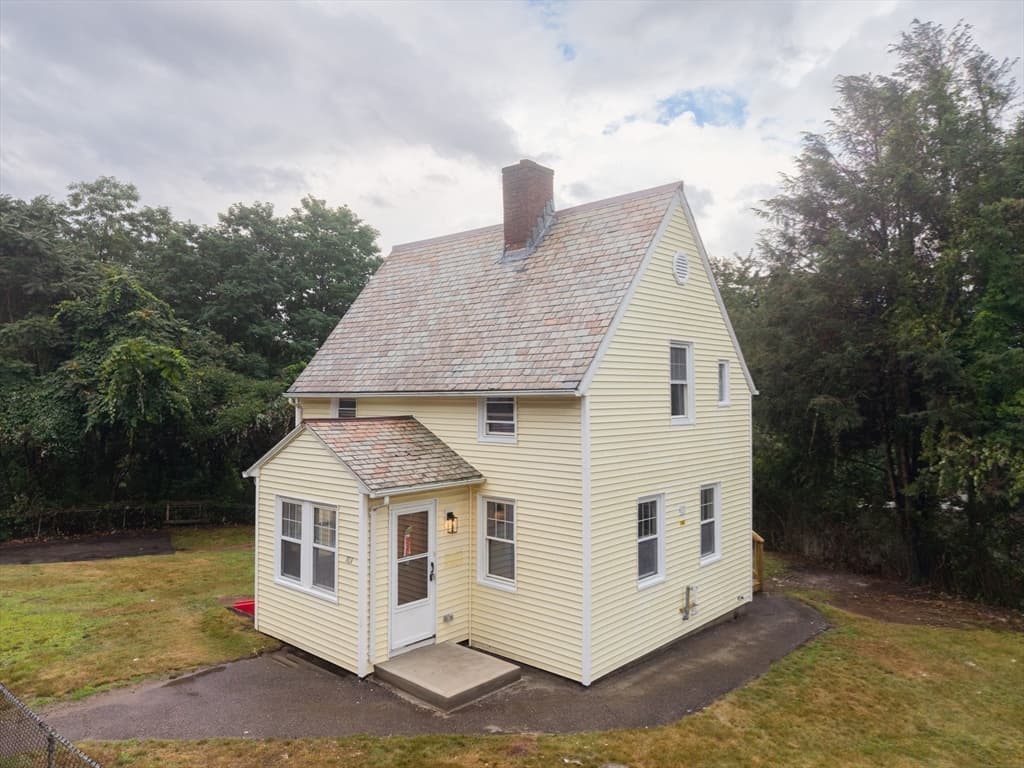 101 Ararat Street, Worcester MA 01606 photo 25