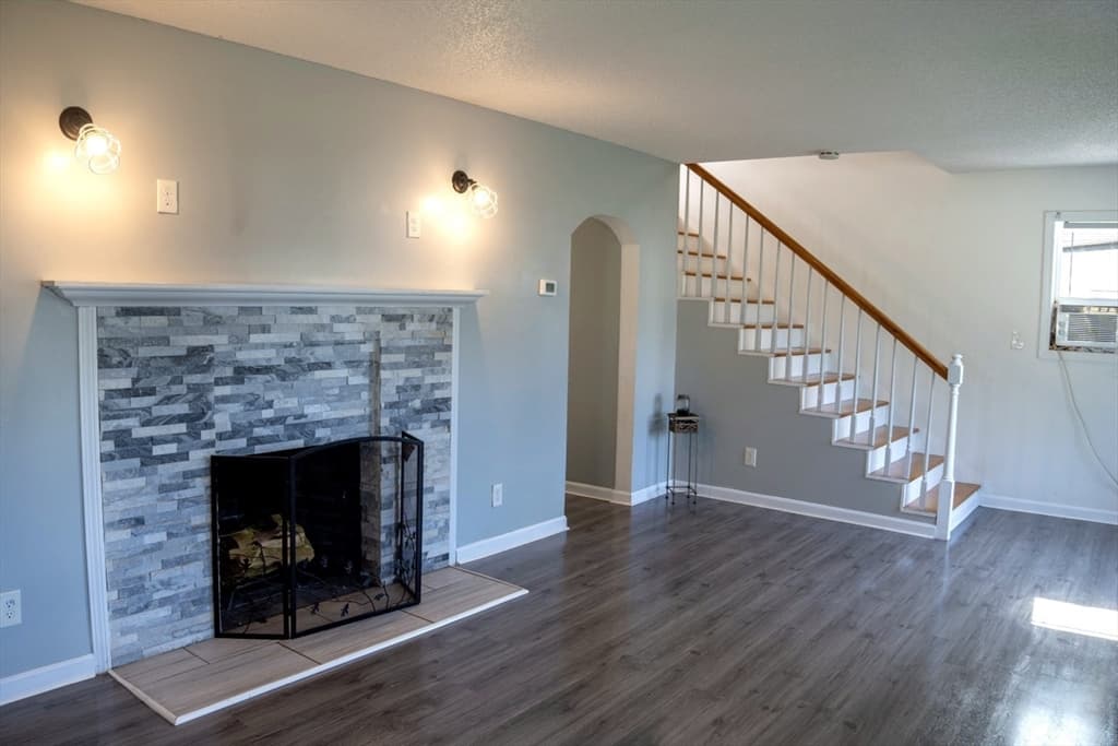 1388 Bay St, Springfield MA 01109 photo 14
