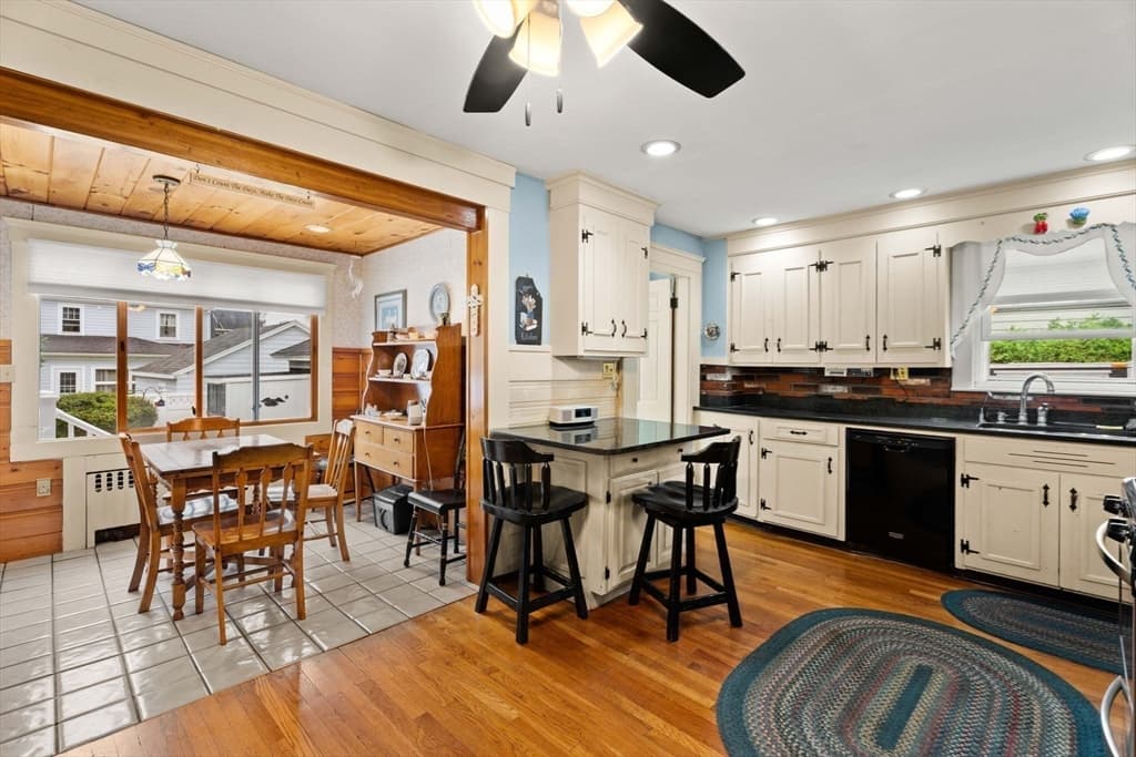 3 Roosevelt Road, Salem MA 01970 photo 12