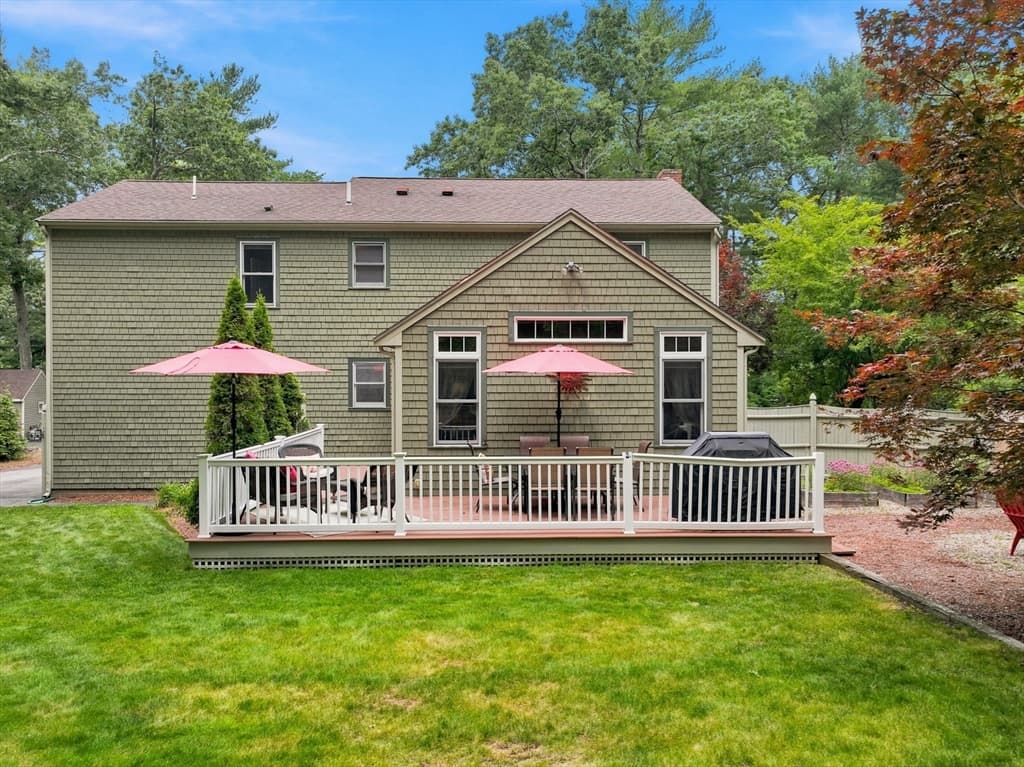36 Barltett Street, Pembroke MA 02359 photo 16
