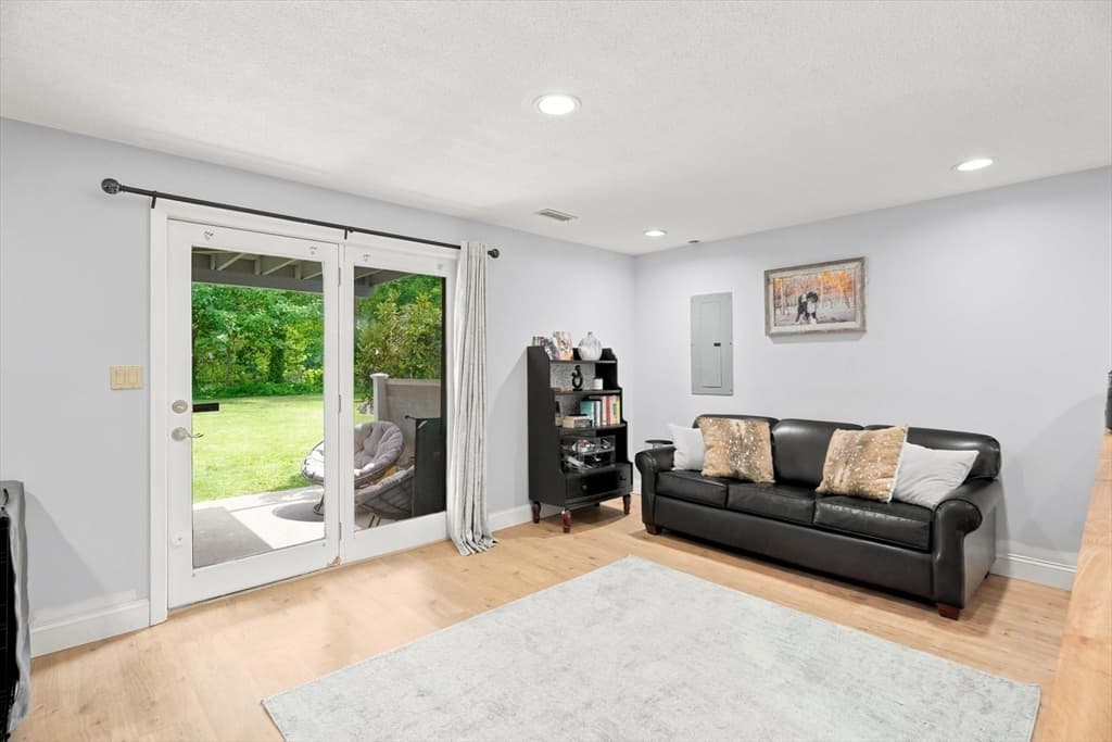 4902 Heatherwood Ln # 4902, Peabody MA 01960 photo 24