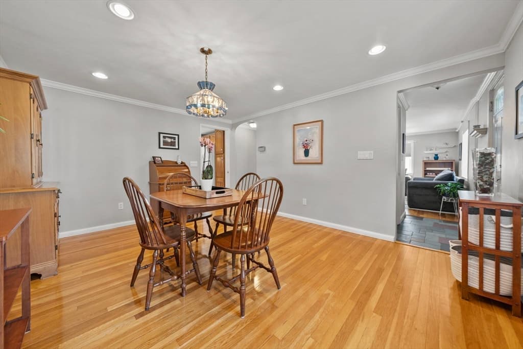 2 Sonrel St, Woburn MA 01801 photo 4