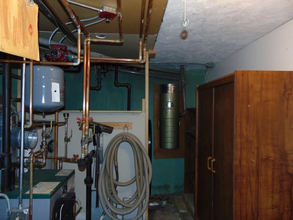 225 Reingold Ave, Fitchburg MA 01420 photo 32