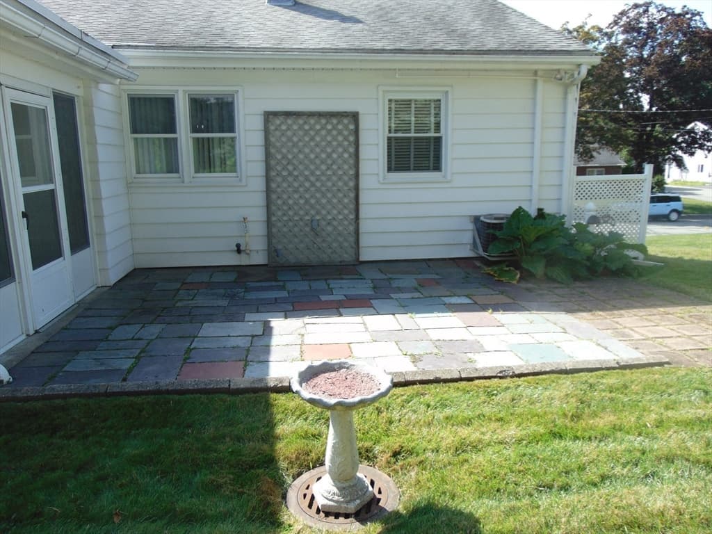 225 Reingold Ave, Fitchburg MA 01420 photo 37