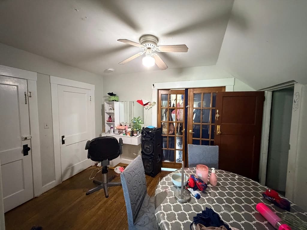6 N Main St, Leominster MA 01453 photo 17