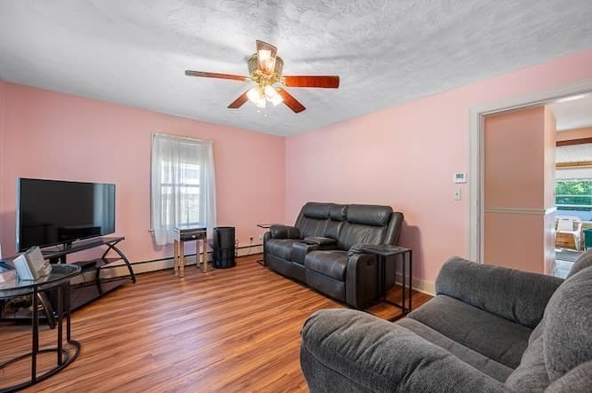 4 Grammont Rd, Worcester MA 01607 photo 4