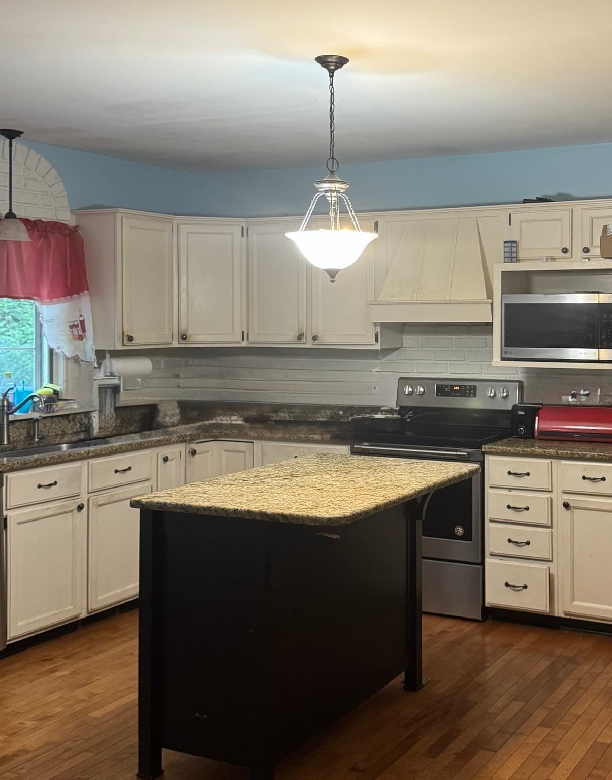 Single Family Residence at 1235 Eastford Rd, Southbridge MA 01550, Southbridge, photo 6 of 19