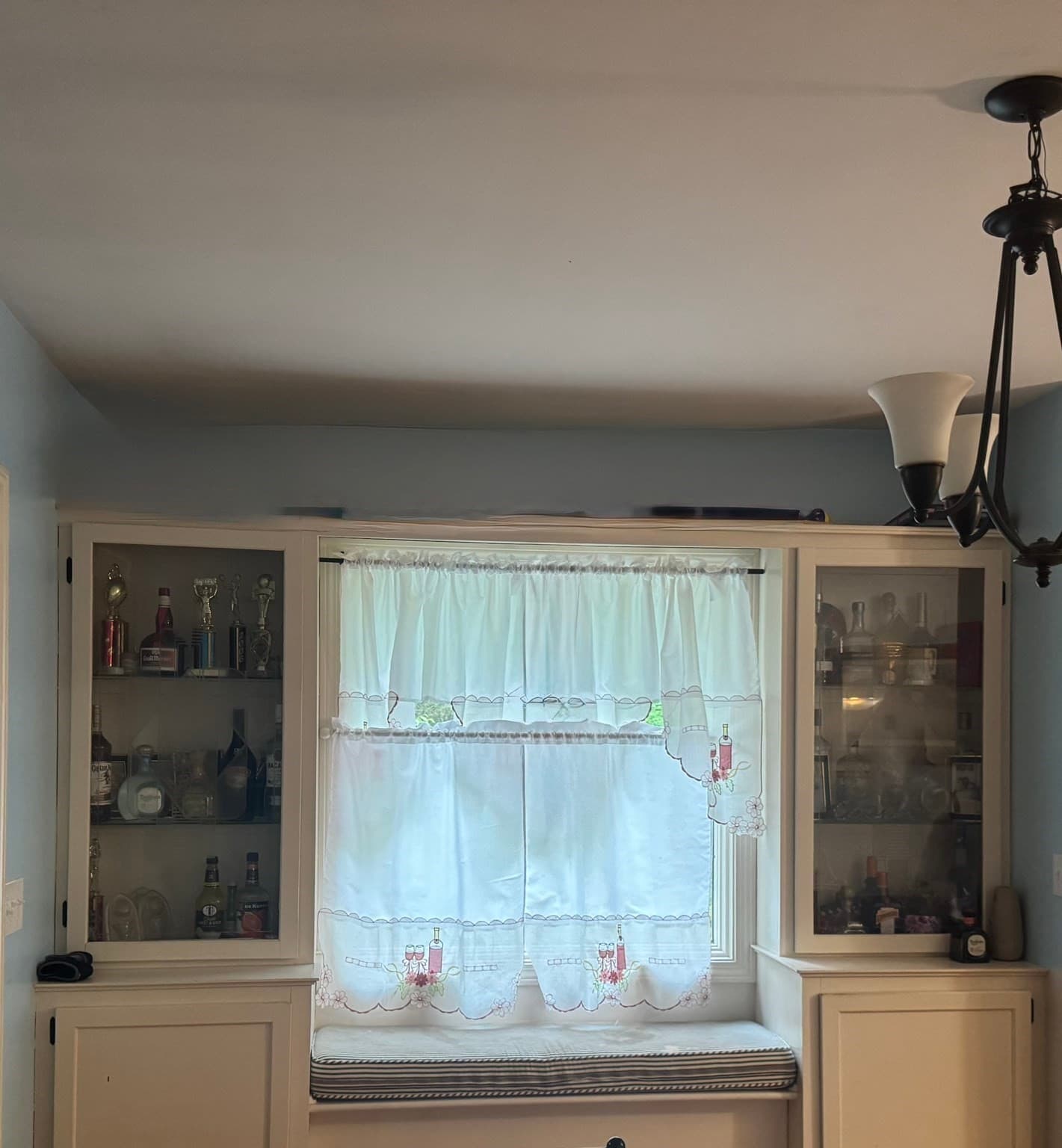 Single Family Residence at 1235 Eastford Rd, Southbridge MA 01550, Southbridge, photo 5 of 19