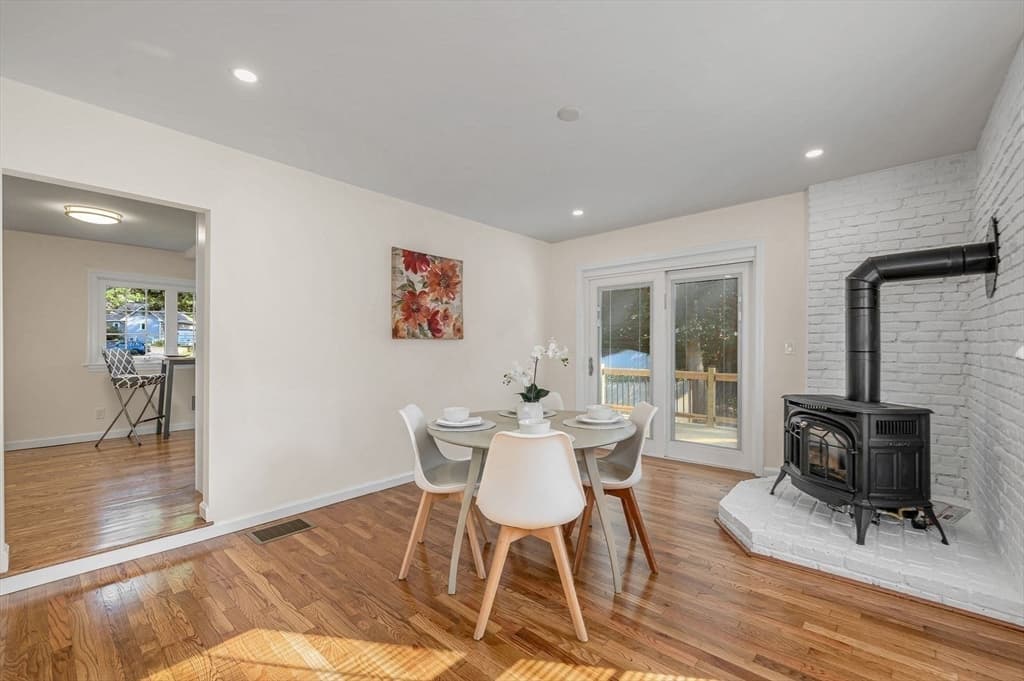 19 Butler Ave, Wakefield MA 01880 photo 12