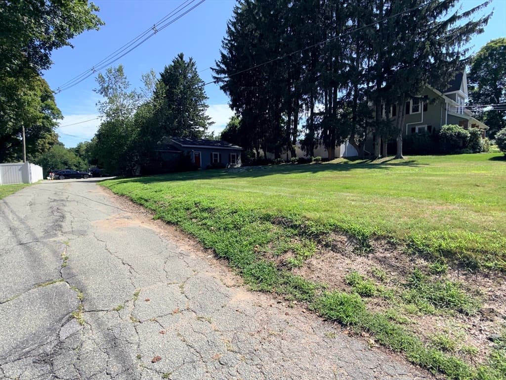 110 River St, Hudson MA 01749 photo 20