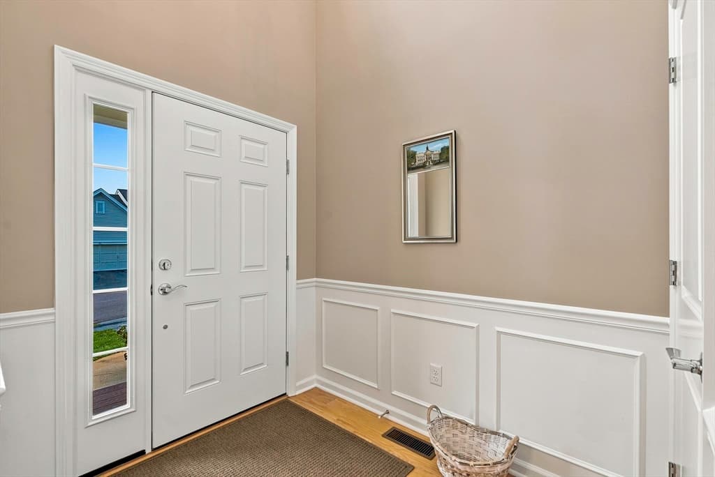 65 Brooksmont Dr # 15, Holliston MA 01746 photo 3