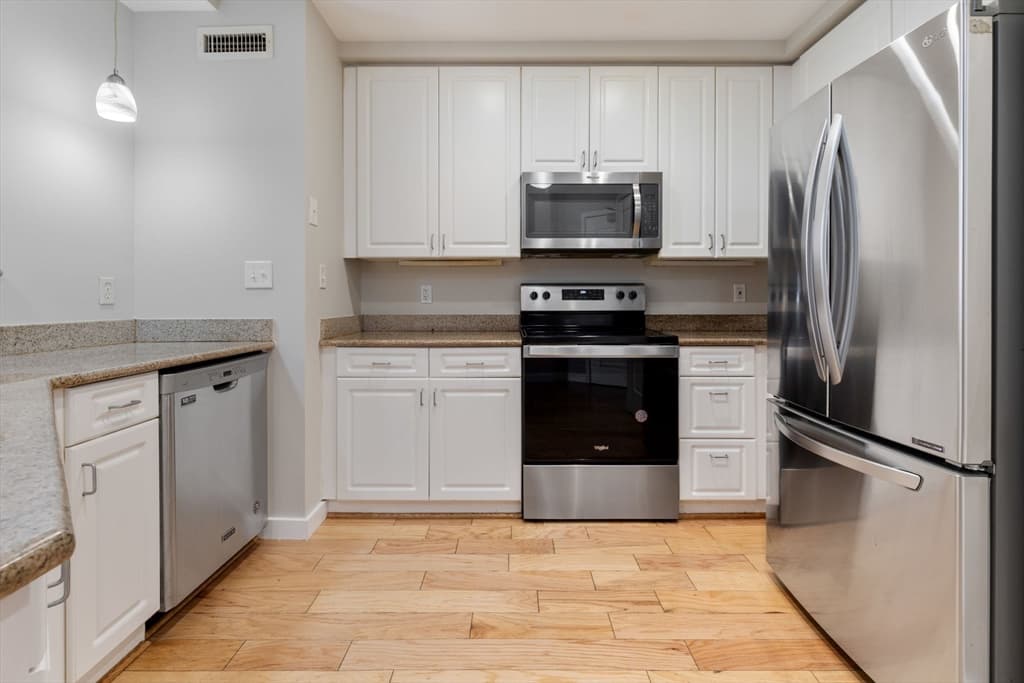 175 Cottage # 214, Chelsea MA 02150 photo 6