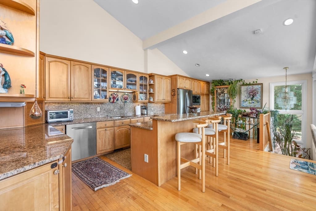 145 Popponesset Island Rd, Mashpee MA 02649 photo 10