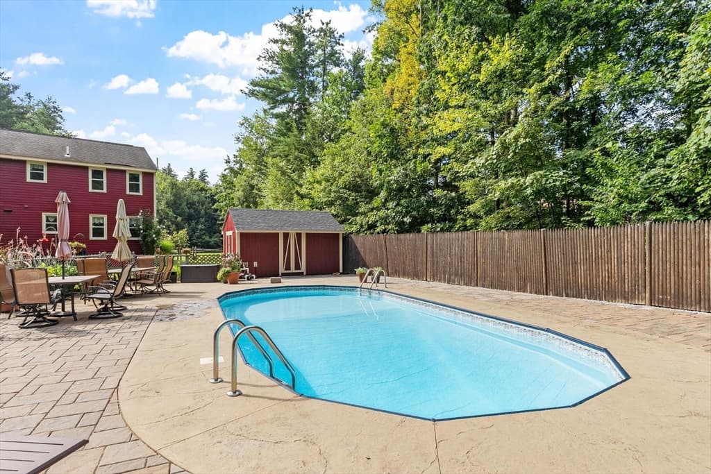 17 June Street, Pepperell MA 01463 photo 34