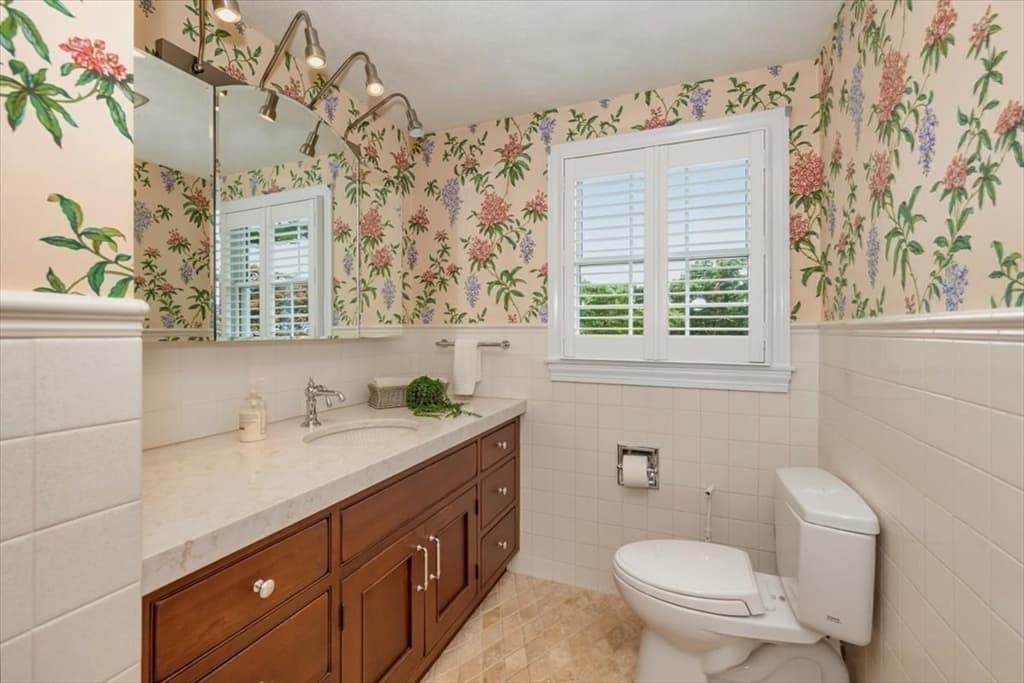 27 Church Ln, Burlington MA 01803 photo 12
