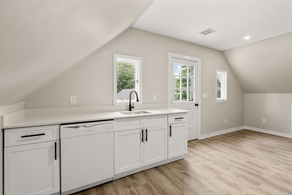 83 Oak Street, Uxbridge MA 01569 photo 28