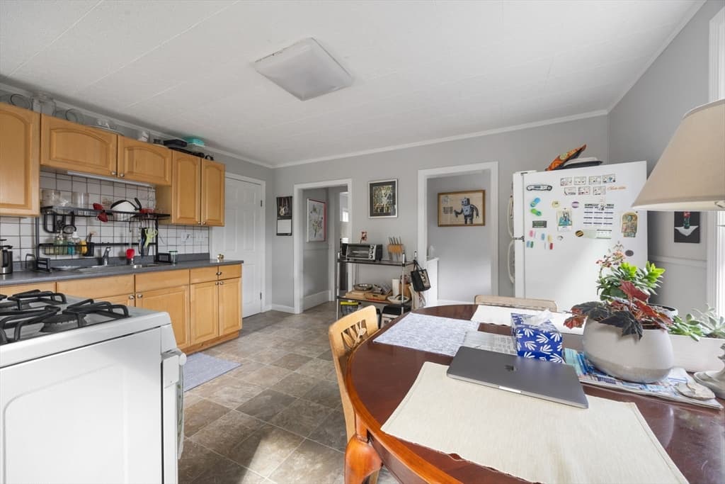 250 Tremont St, Melrose MA 02176 photo 24