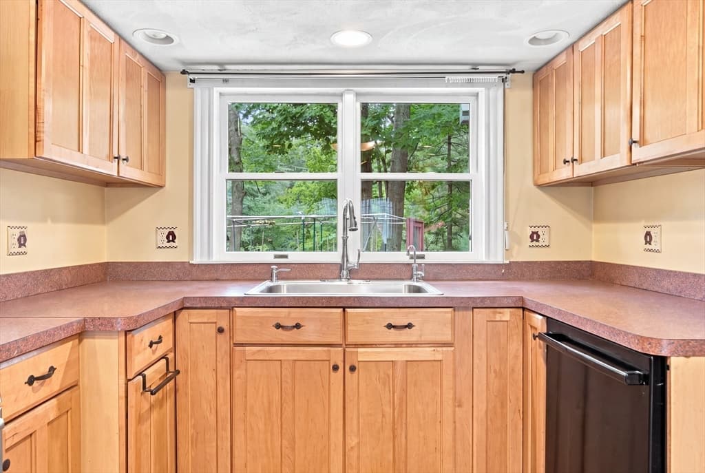 18 Gordon Rd, North Reading MA 01864 photo 17