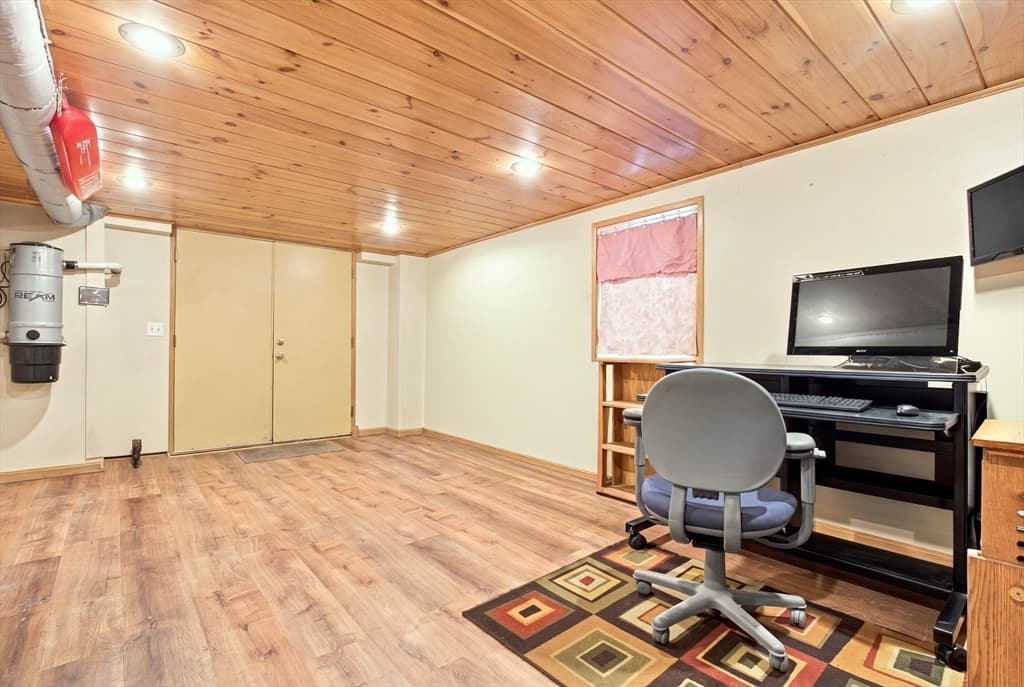 18 Gordon Rd, North Reading MA 01864 photo 3