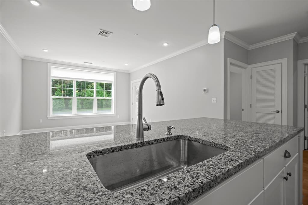 635 Old Post Road # 109, Sharon MA 02067 photo 12
