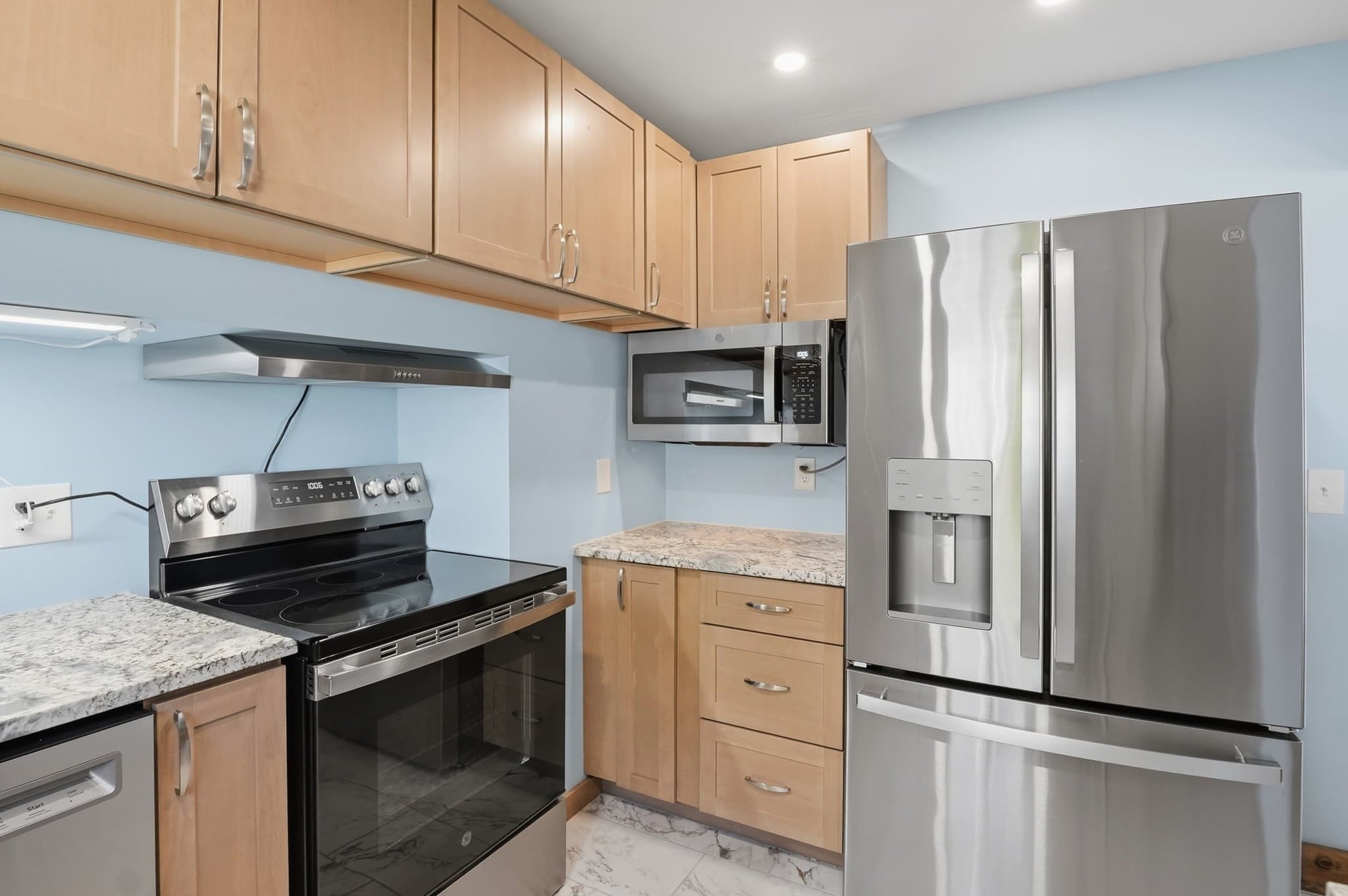 Single Family Residence at 35 Edgewater Drive, Blackstone MA 01504, Blackstone, photo 14 of 35