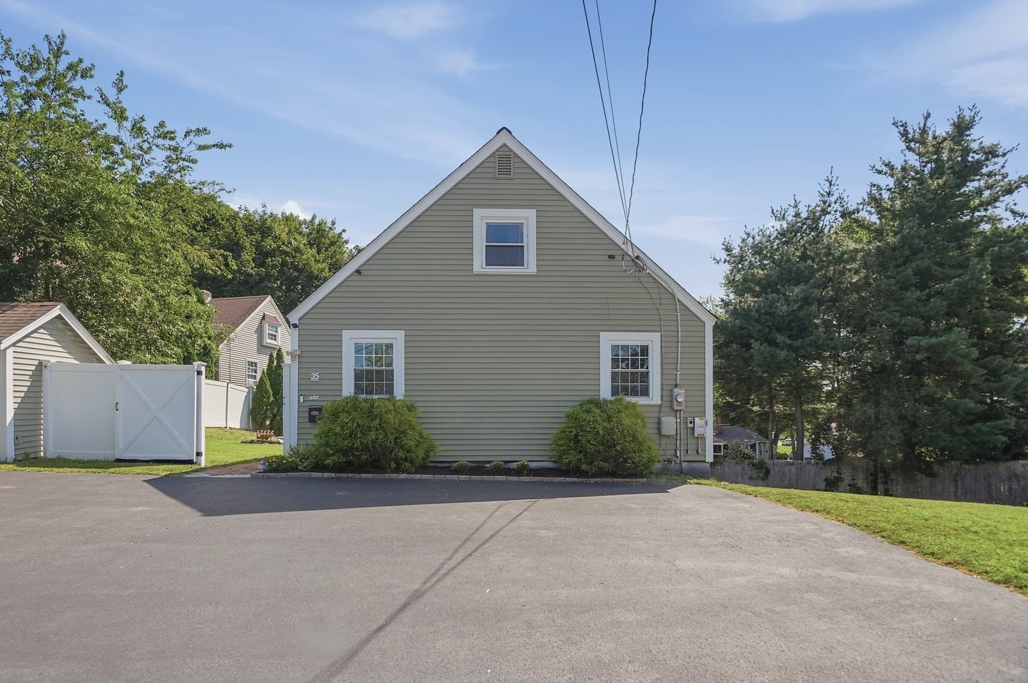 Single Family Residence at 35 Edgewater Drive, Blackstone MA 01504, Blackstone, photo 35 of 35