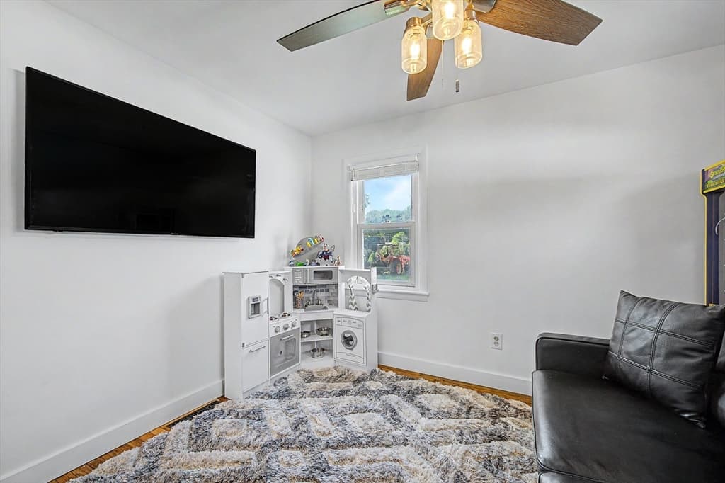 26 Westside Ave, North Attleboro MA 02760 photo 31