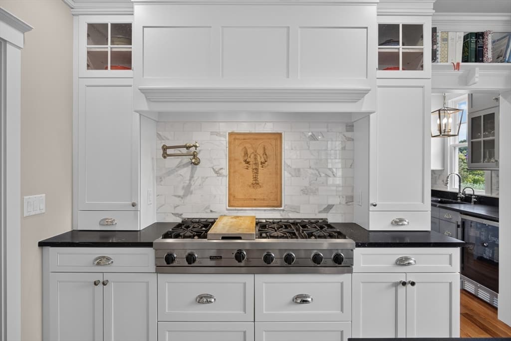 129 Racing Beach Ave, Falmouth MA 02540 photo 7