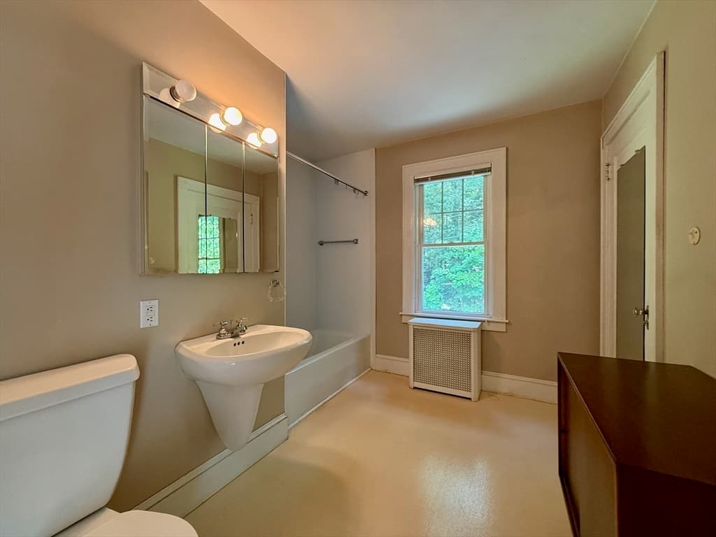 39 Hillside Rd, Northampton MA 01060 photo 19