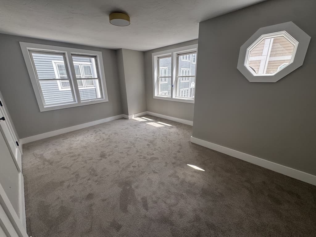 122 West Seventh St, Boston MA 02127 photo 15