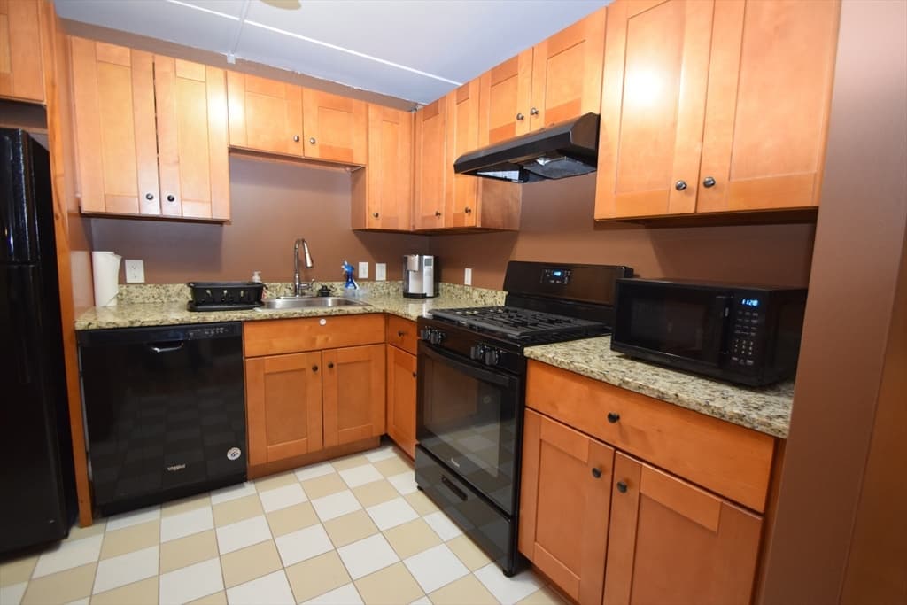43 Mccormick # 52, Stoughton MA 02368 photo 12