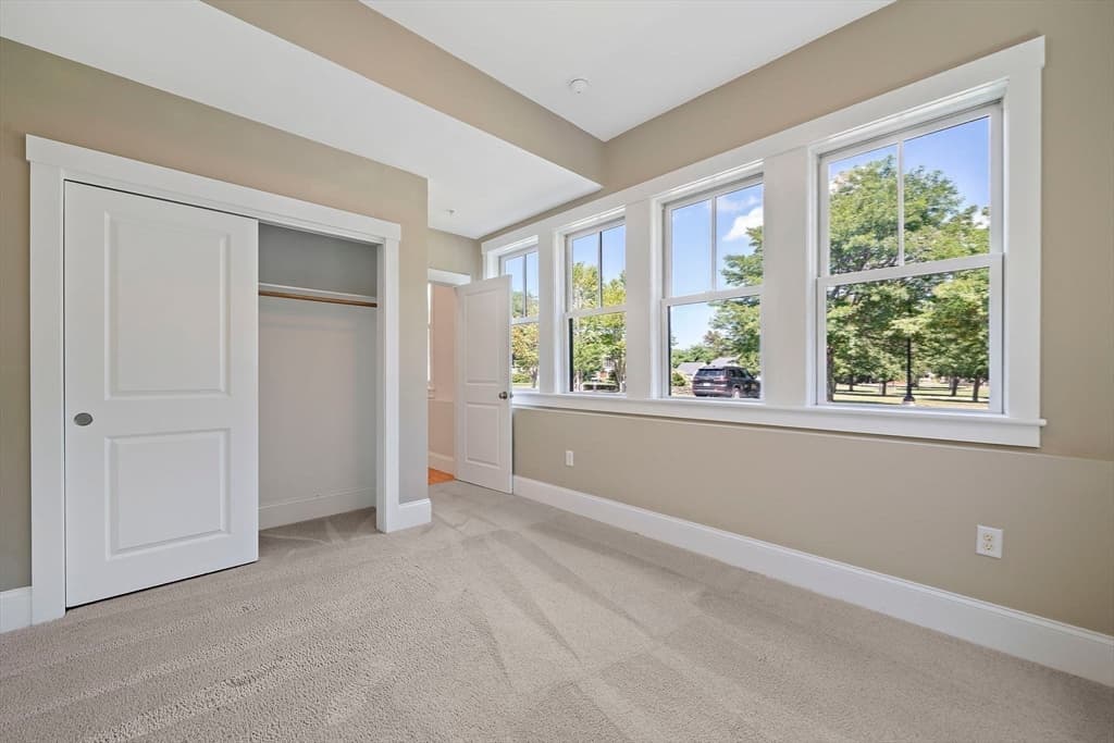 599 Washington St # 12, Pembroke MA 02359 photo 19