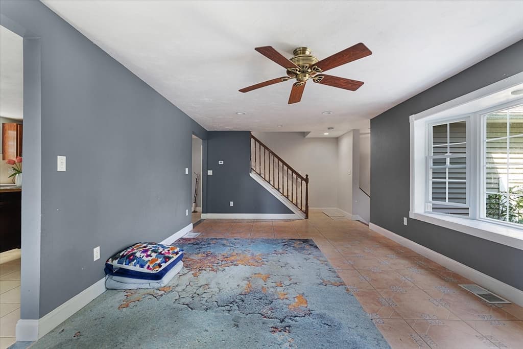 9 Ansonia Rd # A, Worcester MA 01605 photo 8