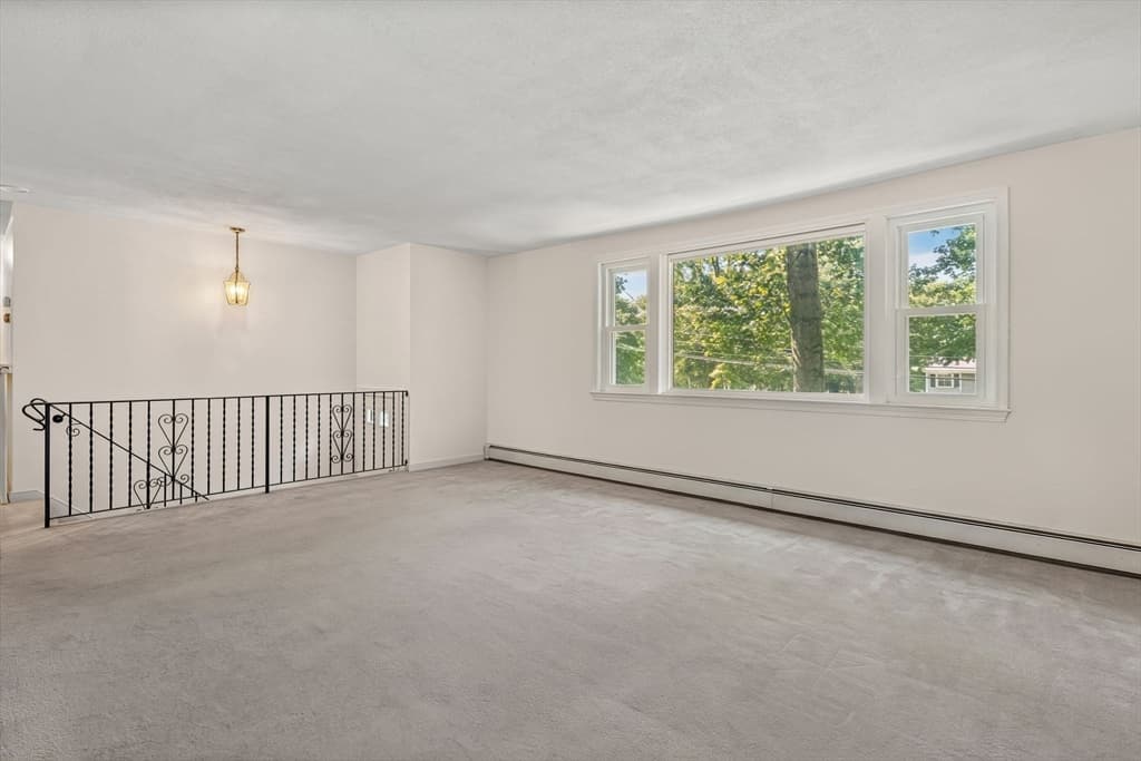 8 Dana Rd, Bedford MA 01730 photo 9
