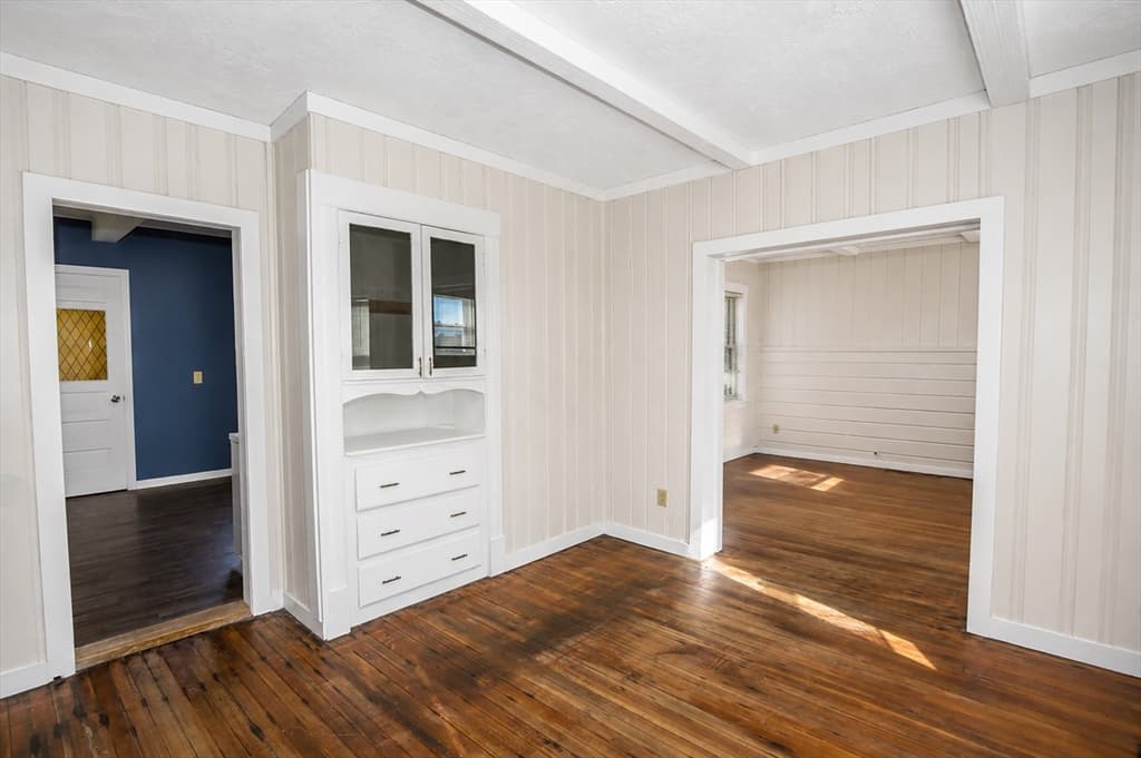 8 Trafton St, Chicopee MA 01013 photo 13