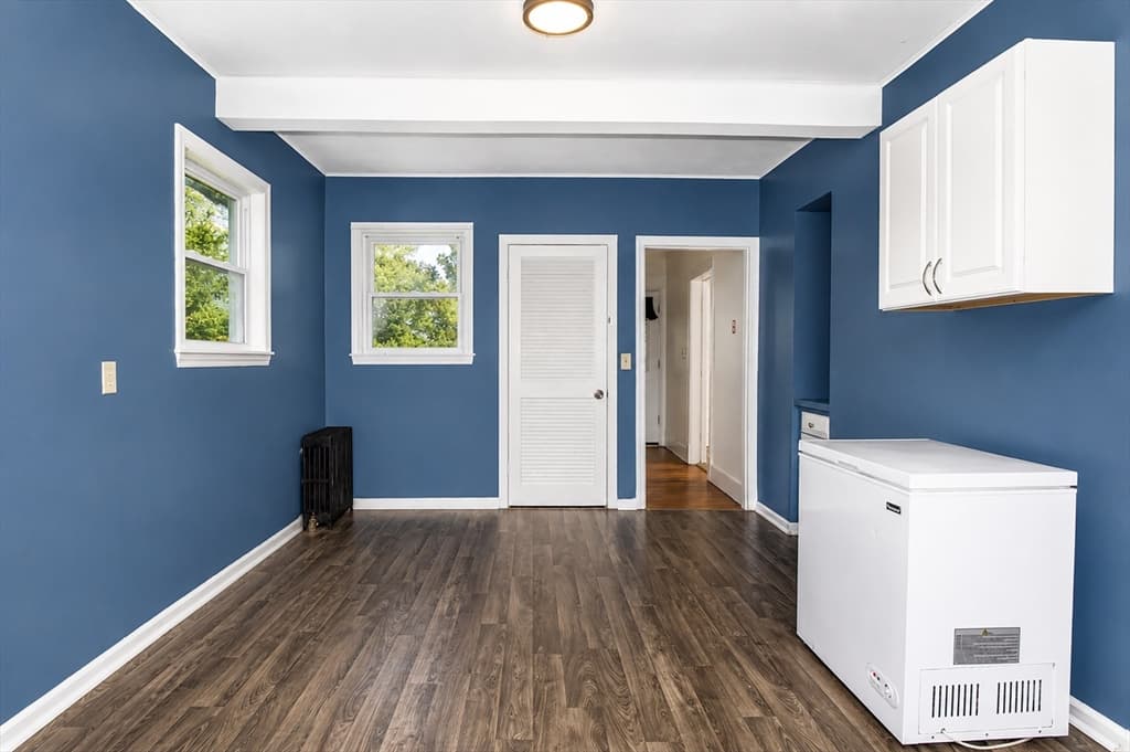 8 Trafton St, Chicopee MA 01013 photo 9