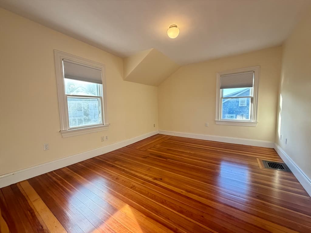 17 Russell Rd, Winchester MA 01890 photo 10