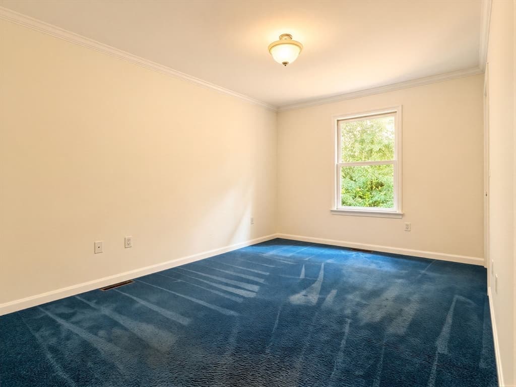 417 Alvord Place # 417, South Hadley MA 01075 photo 23