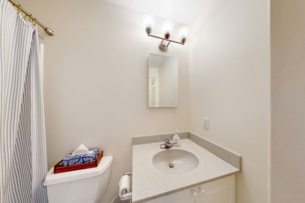 4 Charlesgate E # 406, Boston MA 02215 photo 13