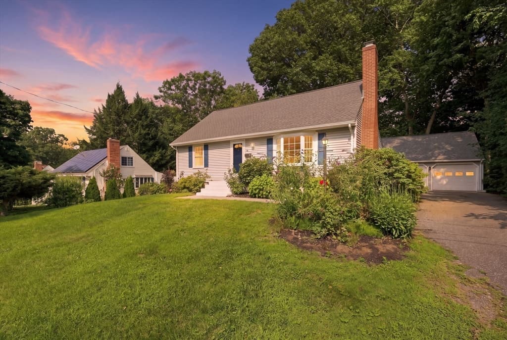 57 Baymor Drive, East Longmeadow MA 01028